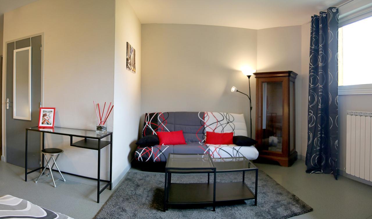 Lavastrie Le Grand Val Bed & Breakfast エクステリア 写真