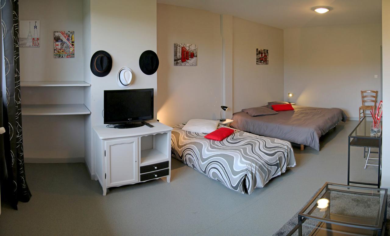 Lavastrie Le Grand Val Bed & Breakfast エクステリア 写真