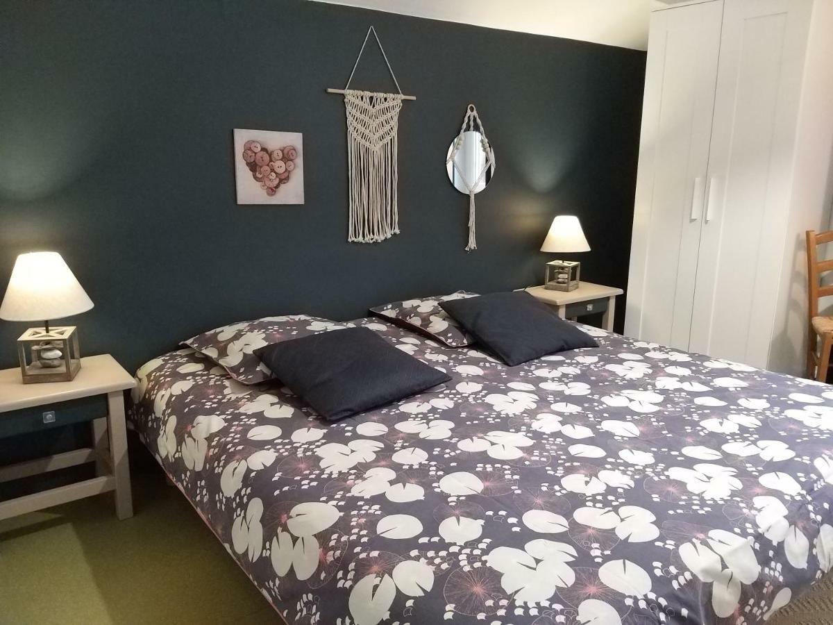 Lavastrie Le Grand Val Bed & Breakfast エクステリア 写真