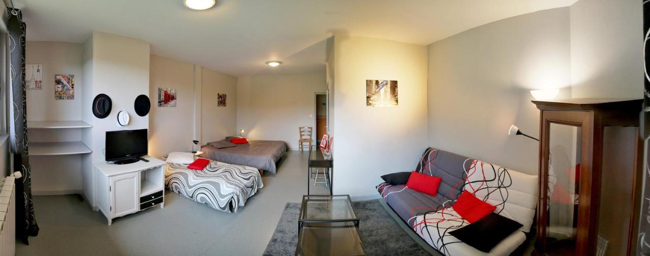 Lavastrie Le Grand Val Bed & Breakfast エクステリア 写真
