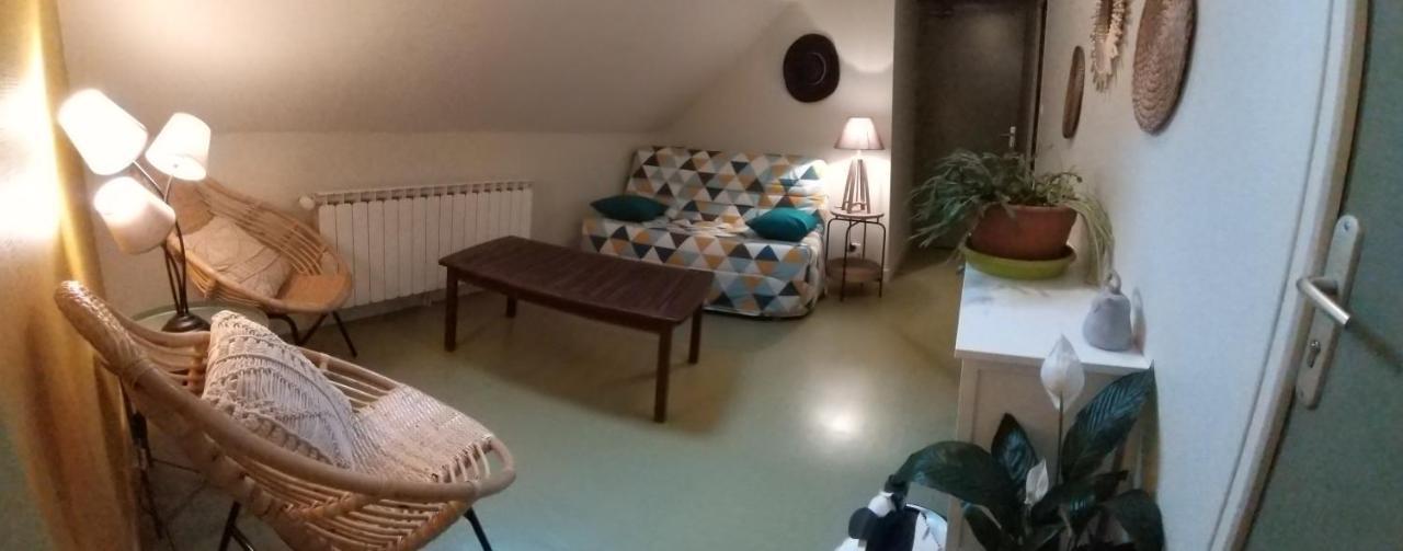 Lavastrie Le Grand Val Bed & Breakfast エクステリア 写真